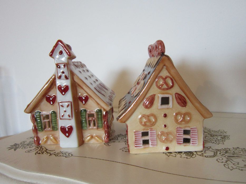 Craciun cadou rar Villeroy &Boch Gingerbread casuta clopotel 1970