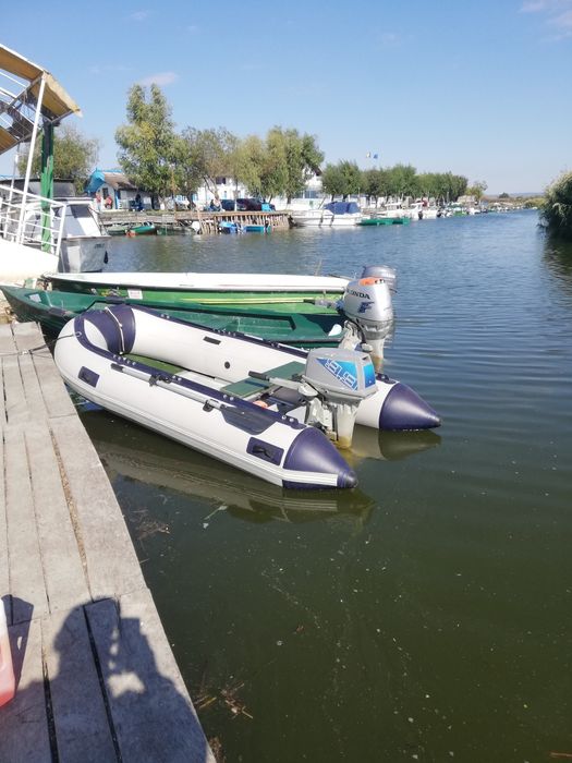 Barcă pneumatica cu motor suzuki