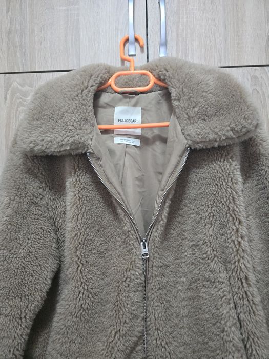 Пухено яке pull and bear