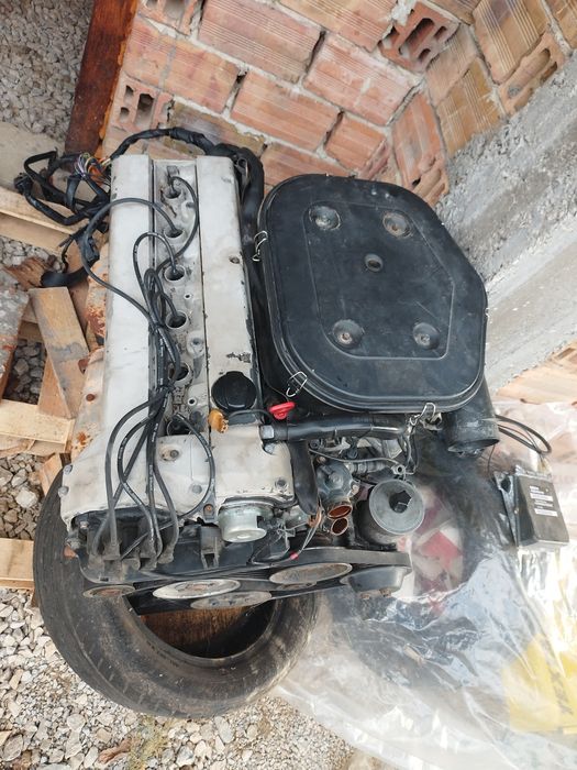 Двигател Мерцедес М104.980