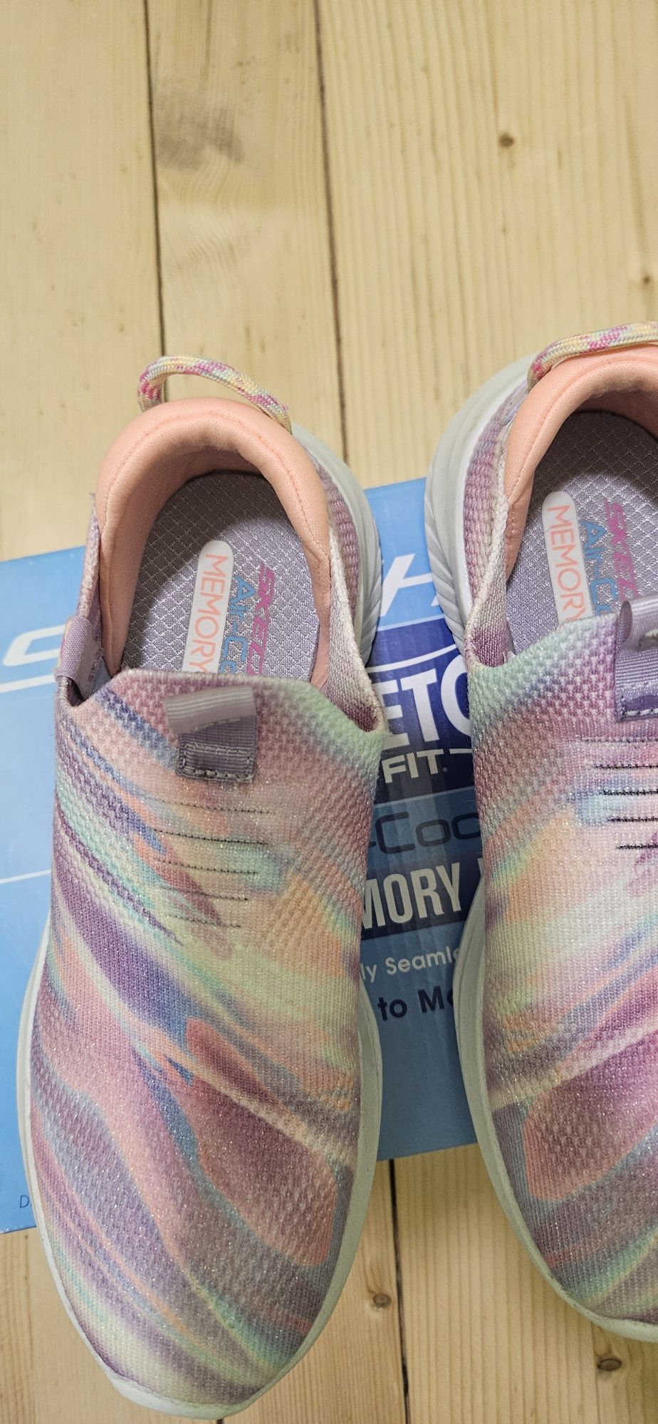 Маратонки тип терлици skechers
