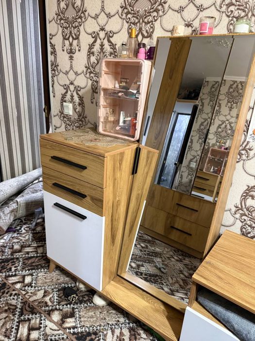 Mebel tirmo sotiladi srochna