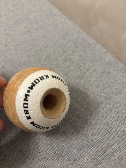 Tama krom pop sticky naked