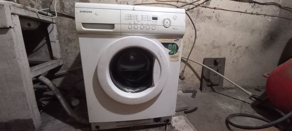 Продам стиральныю машина