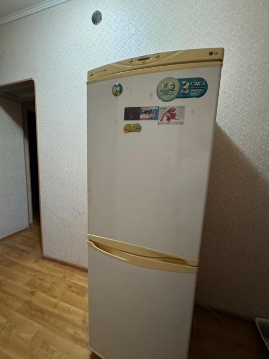 Продается Холодильник.