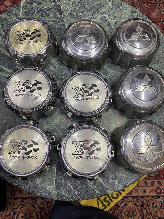 КолпакиЗаглушка Делика ,Паджеро2