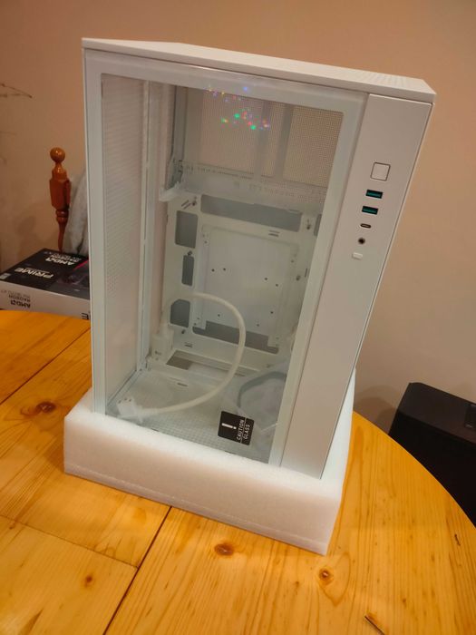 НОВА Кутия Deepcool ch270 digital