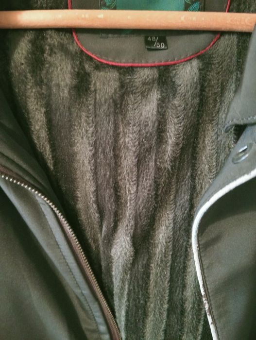 Vând haina ptr barbati