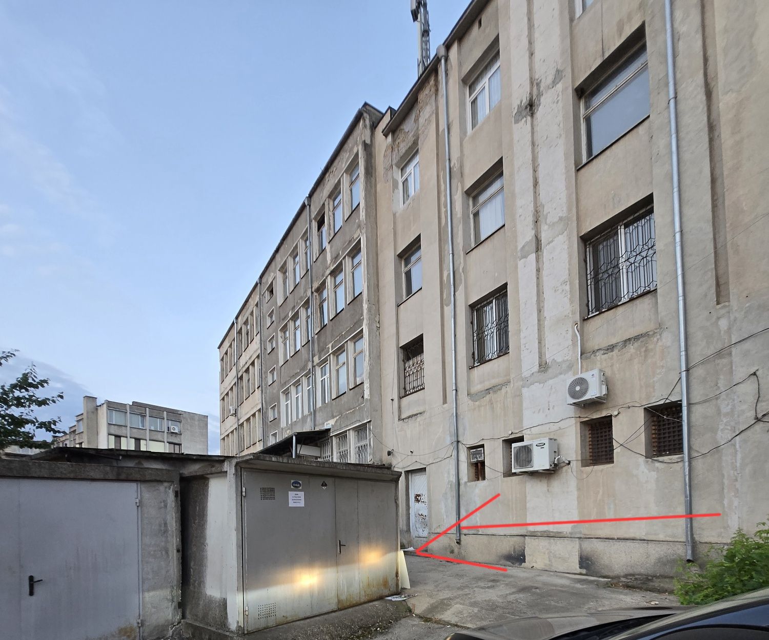 Гараж под наем в гр. Ляскове