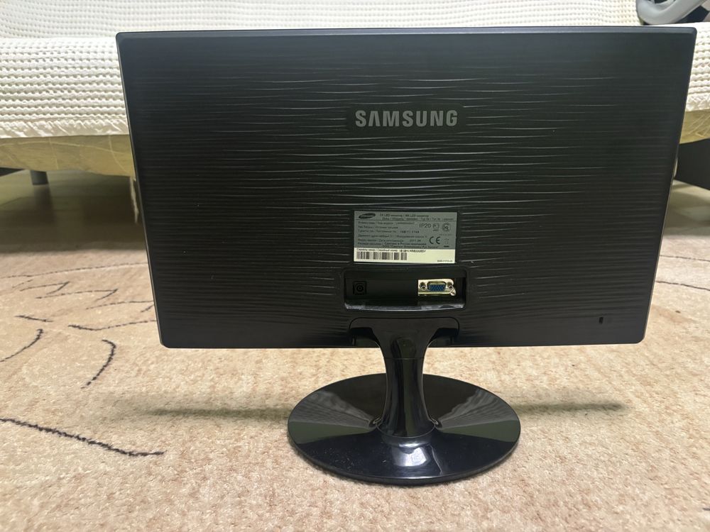 Продам монитор Samsung в лучшем качестве