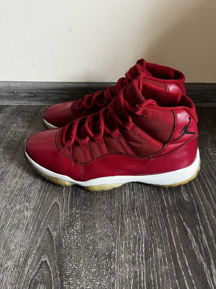 Обувки Jordan 11 Retro Win Like 96