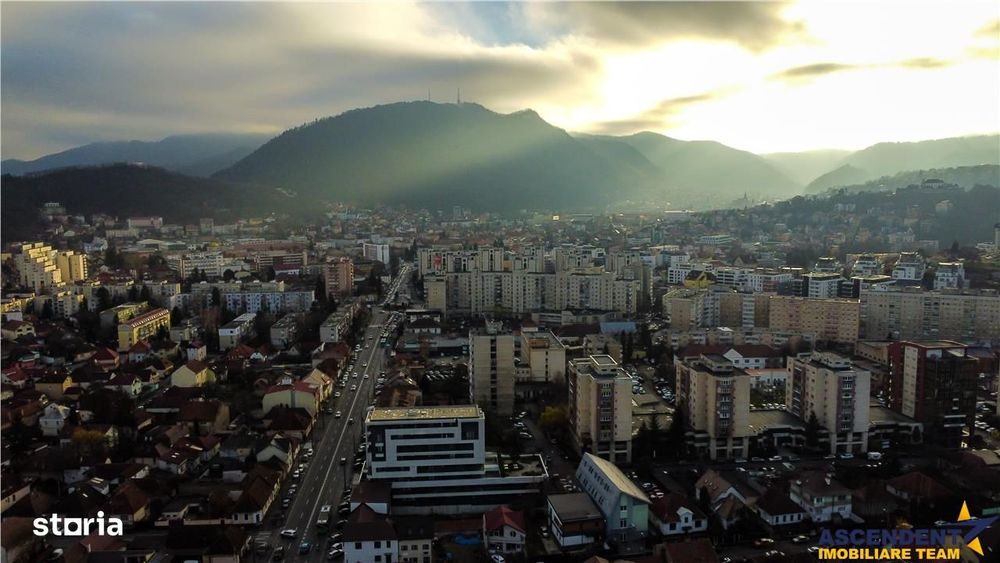 Apartament in vila, Central, cu potential rezidential investitional bi