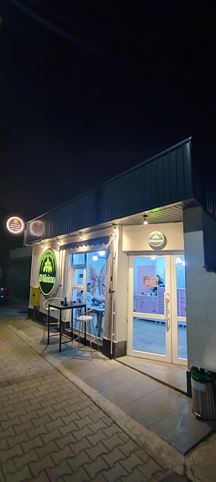 De închiriat spatiu comercial !! comuna Berceni