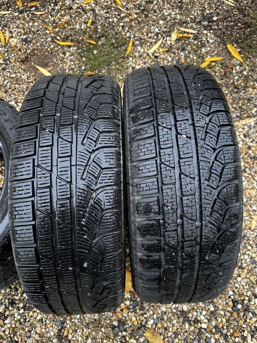 Caucicuri iarna 205/55/17 pirelli sotozero