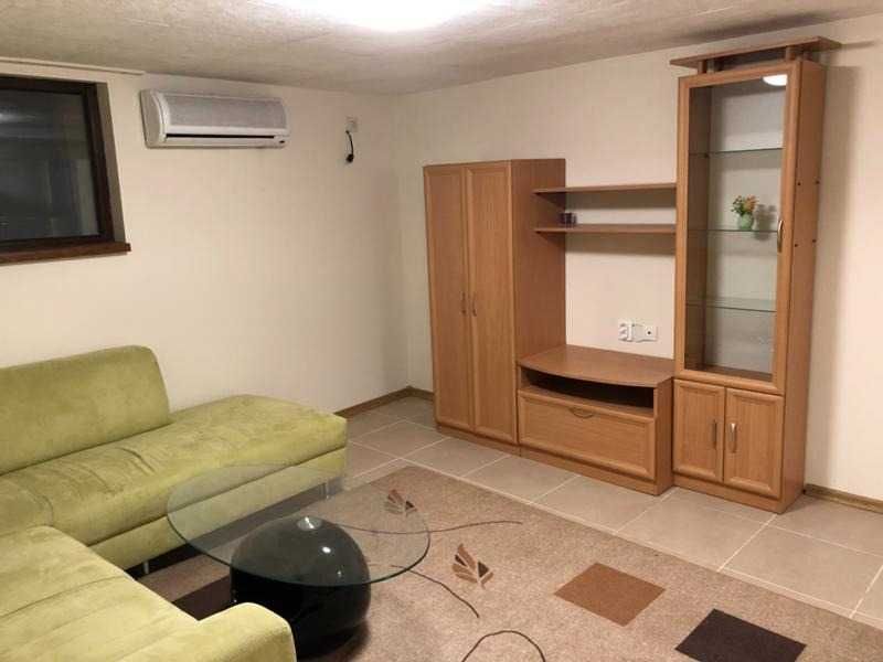 Двустаен апартамент в кв. Симеоново
