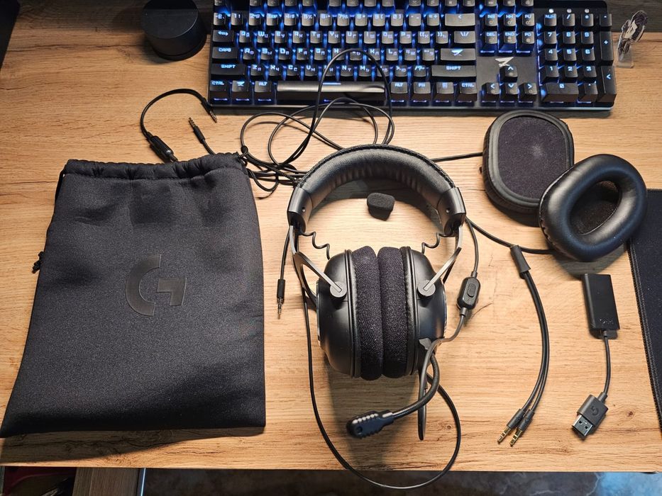 Продаю Logitech G pro X