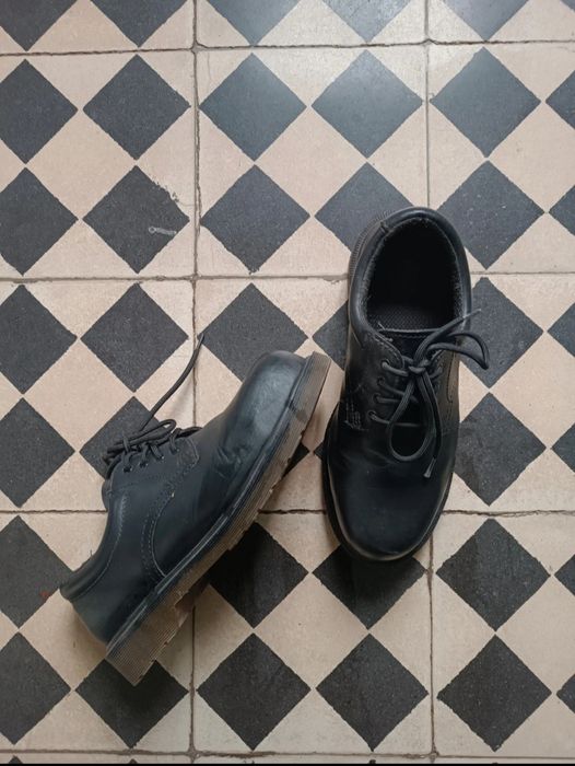 Dr Martens piele