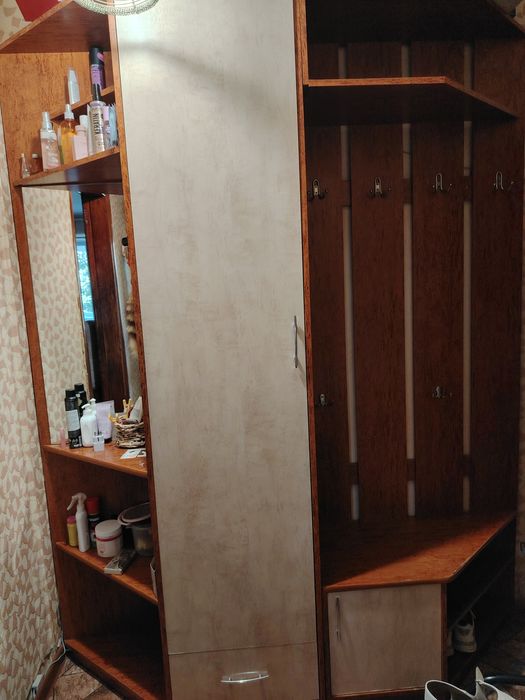 Продам прихожку бу