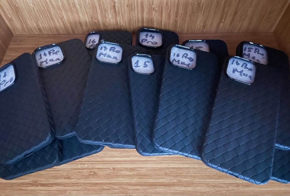 Vand husa Iphone 12,13,14,15,16,16 plus,16 pro max Model Deosebit