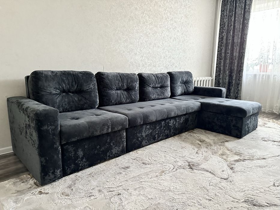 Продам угловой диван в отличном состоянии