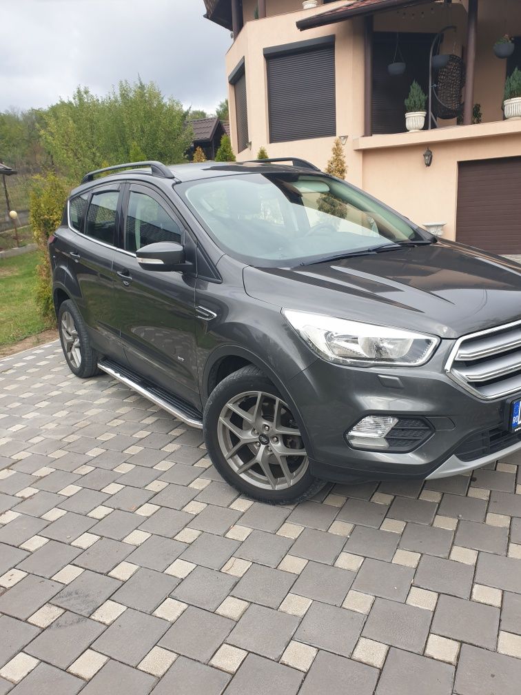 Ford Kuga 4x4 automat euro 6