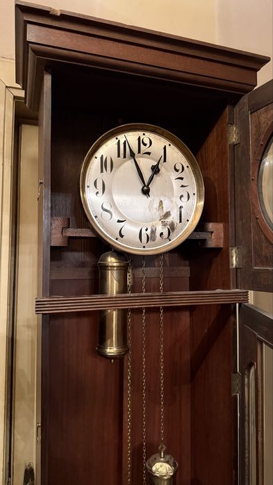 Ceas de podea din lemn masiv, funcțional, stare foarte bună