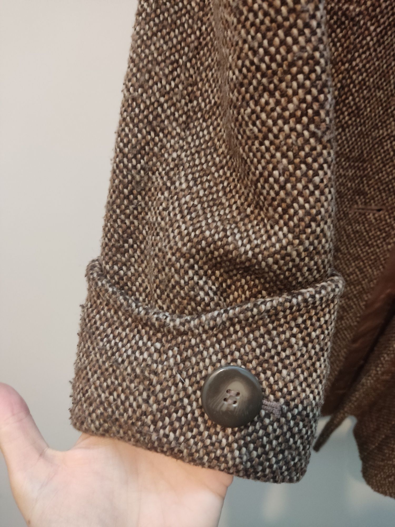 Ново палто H&M р 38 букле