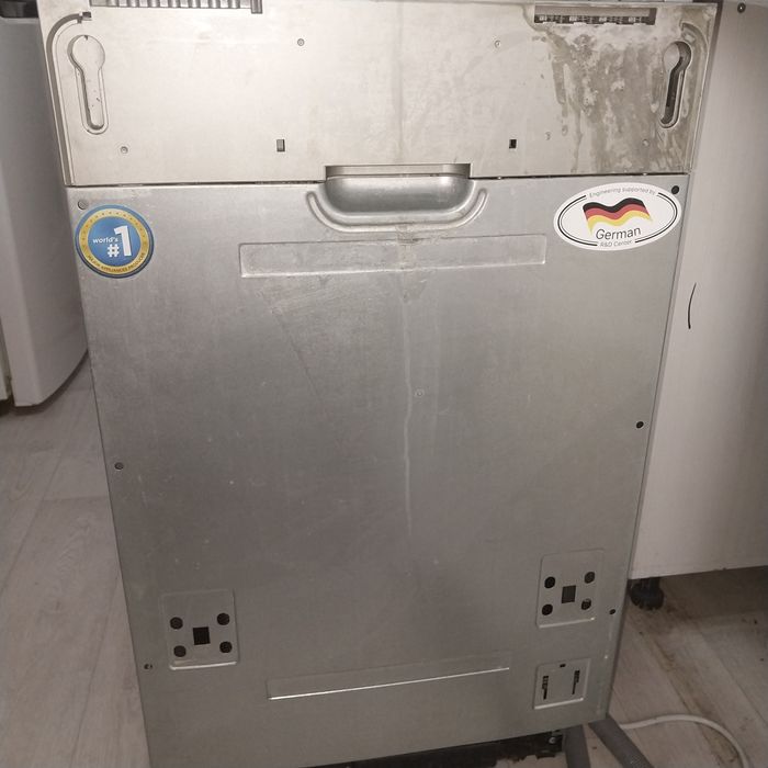 Продам посуду мойку