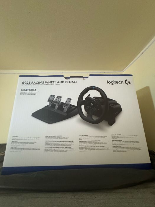 Vand volan Logitech G923