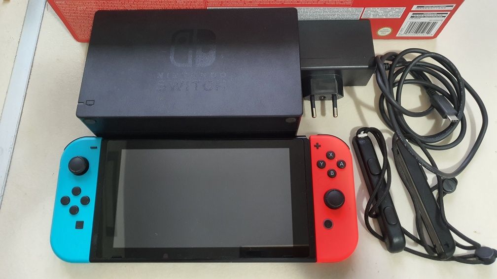 Nintendo switch v2 modat cu cip la cutie