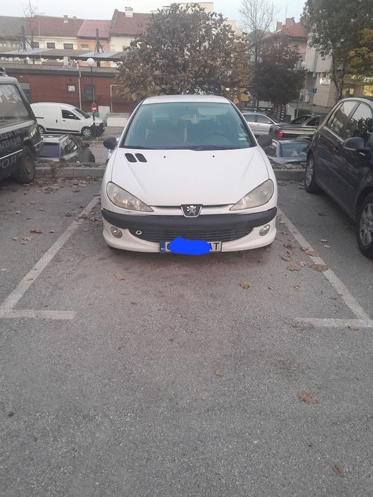 Peugeot 206 2.0 HDI 90 к.с.