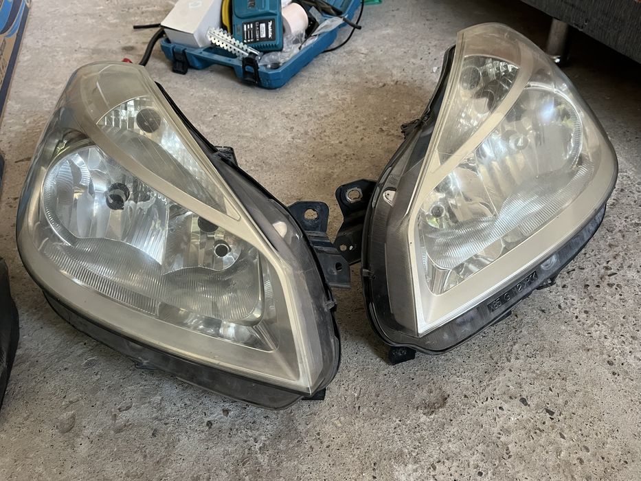 ORIGINAL. Фарове за RENAULT clio 3