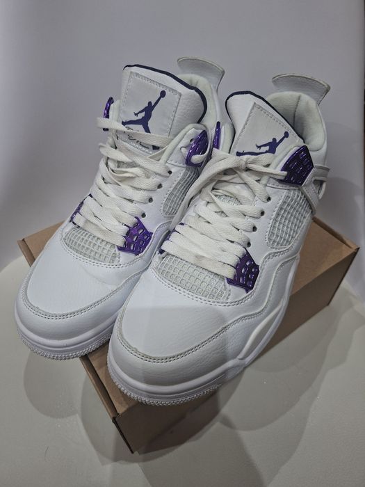 Nike jordan retro 4 metalic purple