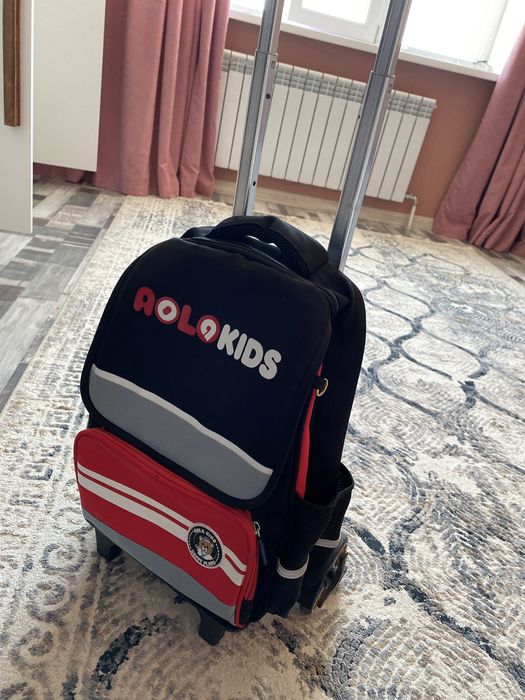 Продам портфель для мальчика! 12000 тг