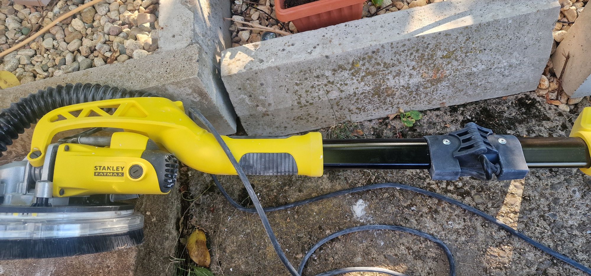 Жираф за шлайфане Stanley SFMEE500S 750W