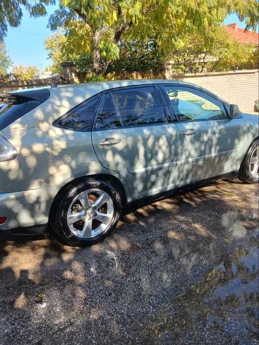 Lexsus RX 300със свален  двигател