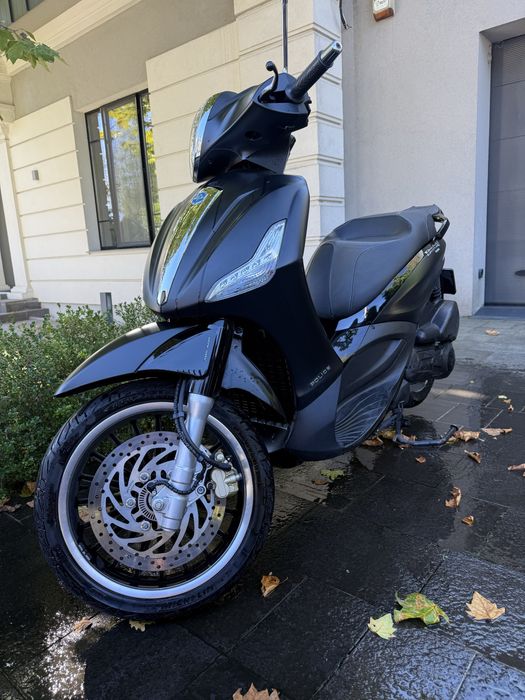 Piaggio Beverly Police