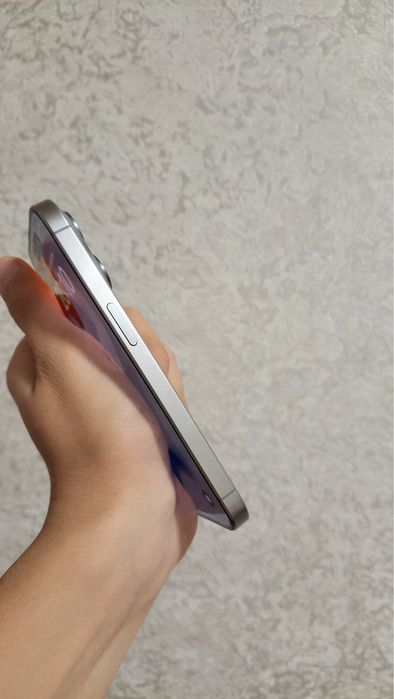 Iphone 15 pro 128gb ideal