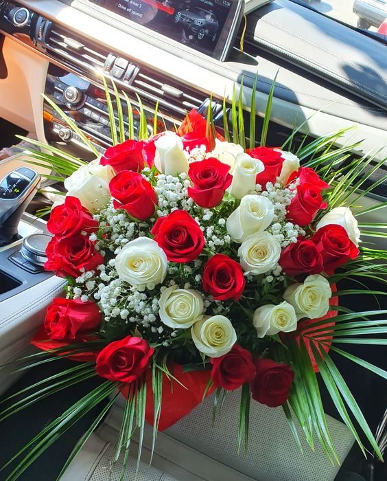 Buchete de flori SUPERBE - de Lux in Arad!