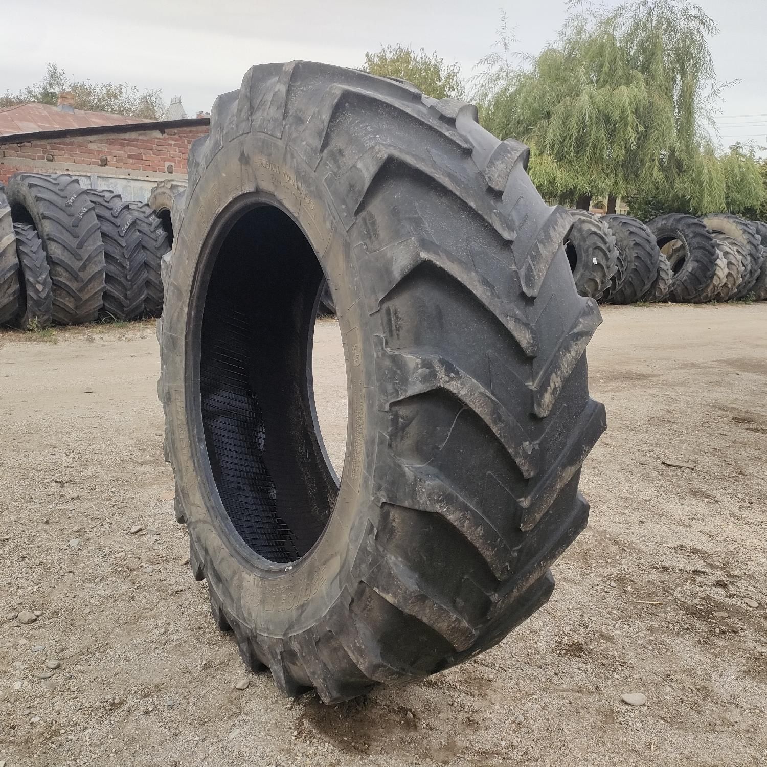 Cauciucuri 520/85R42 Michelin Anvelope Tractor Second Hand