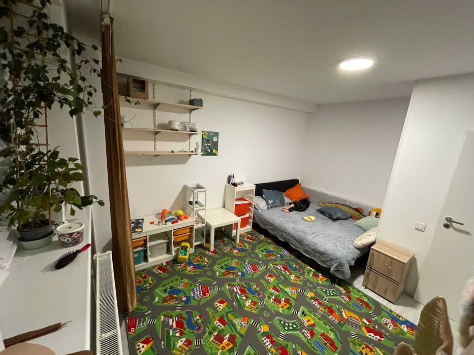Apartament cu Doua camere - Complet mobilat si utilat