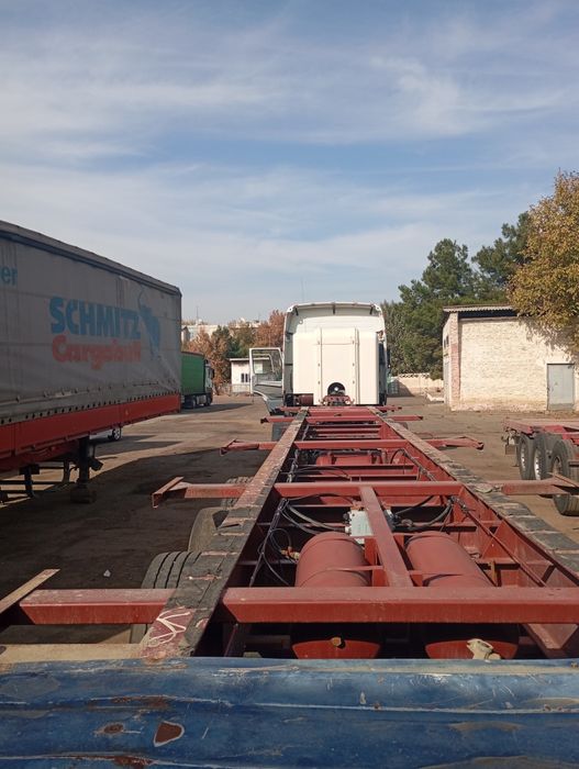 Сотилади прицеп универсал