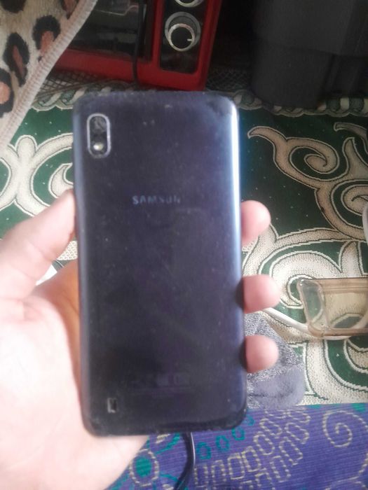 Самсунг а 10 сатылады 8 мын тенге