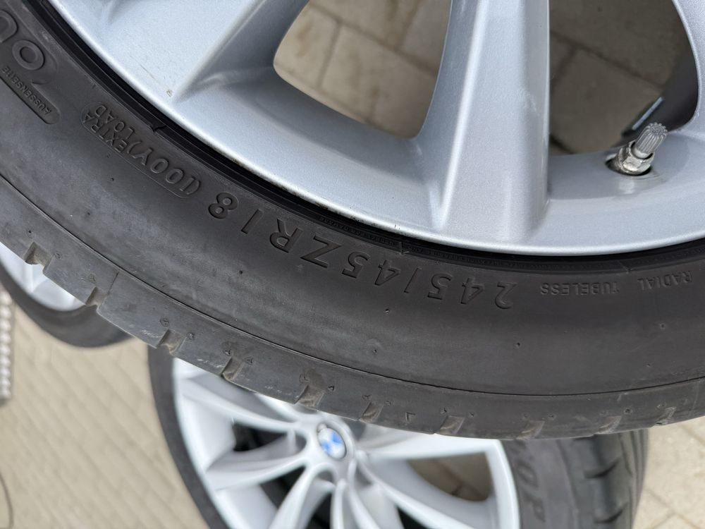 Jante Bmw G30 originale 245 45 18 dunlop vara