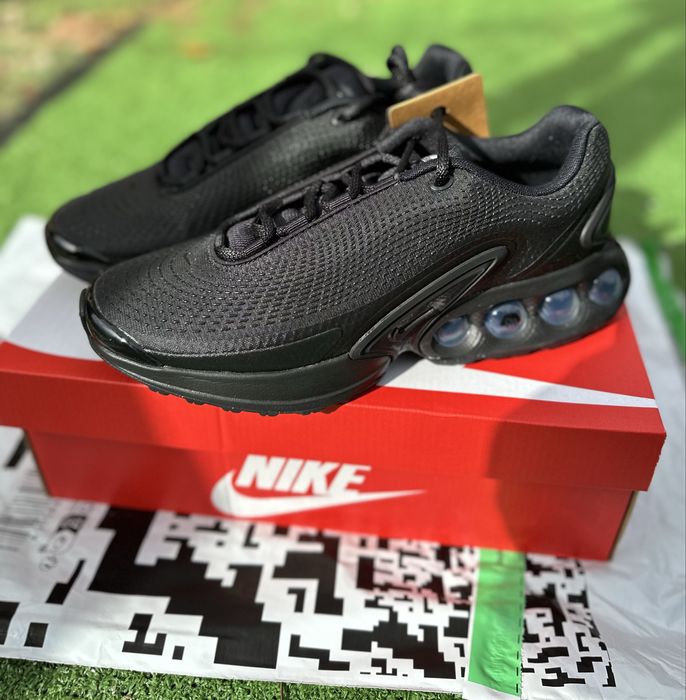 Nike Air Max DN “Triple Black”-size 41