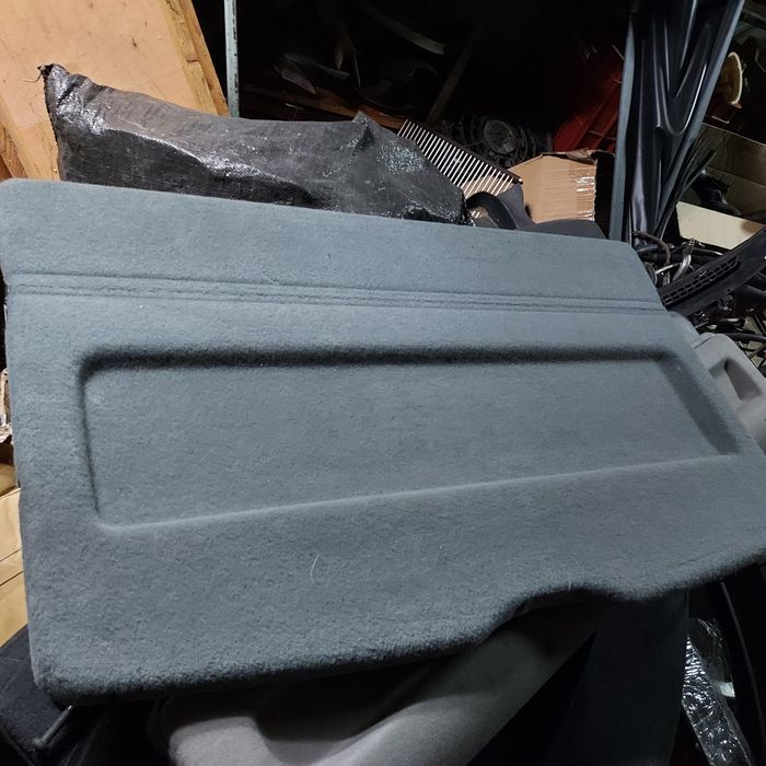 Оригинална кора за багажник Renault Megan Scenik 96/03г.