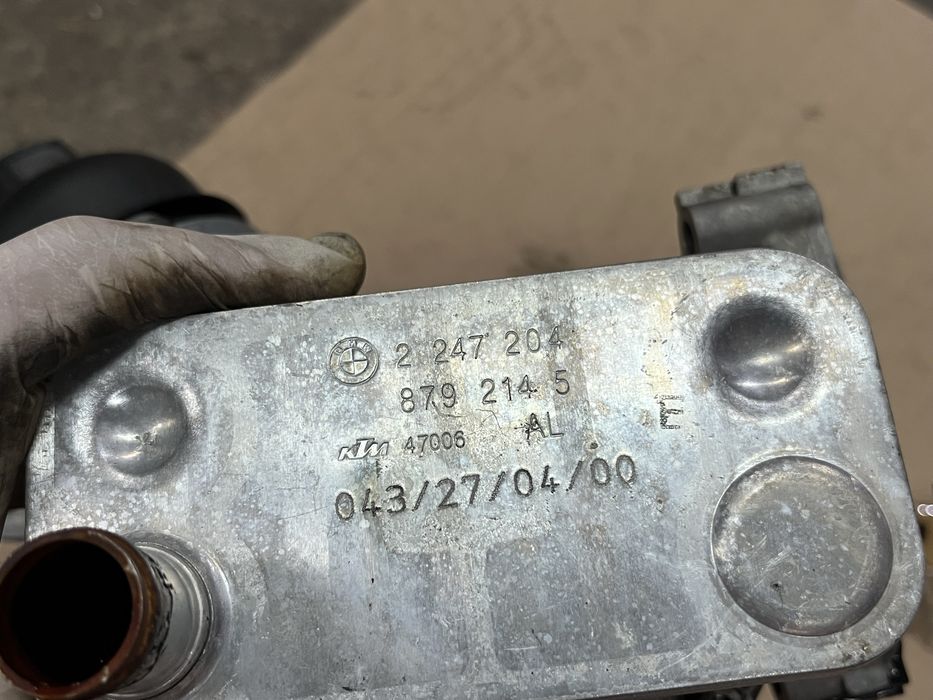 Конзолата на масления филтър за BMW E39 E46 (M57D30)