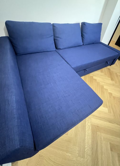 Colţar extensibil cu depozitare