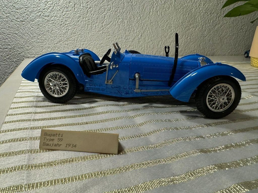 Macheta Bugatti 1:18