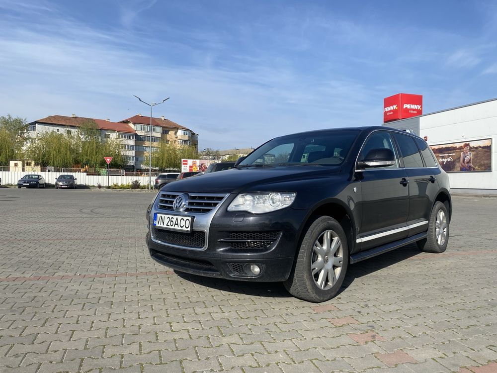 Volkswagen Touareg Individual 3.0 BKS